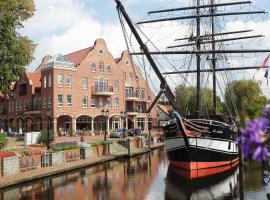 Arkadenhaus - Hotel Freiherr von Schwarzenberg, hotel v mestu Papenburg