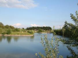 Waterside Lodges Cambridge, hotel sa Cambridge