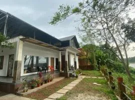 Manjadi Serviced Villa