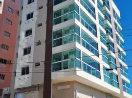 APARTAMENTO NOVO E COMPLETO