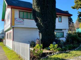 Cabañas Casona Italiana, hotel en Lago Ranco