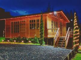 EcoChalet Luxury، فندق في راكيرا