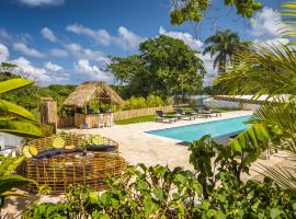 El Encuentro Surf Lodge, chalet de montaña en Cabarete