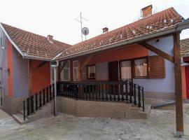 다루바르에 위치한 호텔 Holiday house with a parking space Daruvar, Bjelovarska - 17937