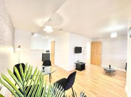 Lovely 2 - bedroom condo in Manchester City centre, condominio en Mánchester