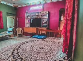 Peaceful Stay at Saradha Nivas Near Temple