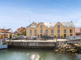 Beautiful Apartment In Samsø With Kitchen, hotell sihtkohas Ballen