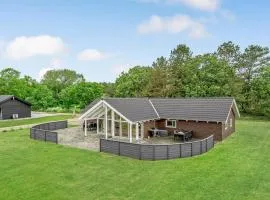 Stunning Home In Rømø With Kitchen