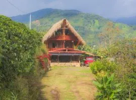 hospedaje rural finca cafetera La Maloka