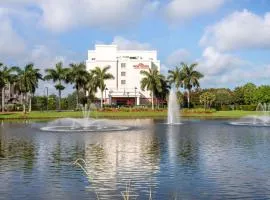 Hawthorn Extended Stay by Wyndham West Palm Beach