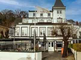 Strandhaus Blankenese，漢堡的飯店