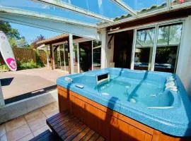 Villa Patio + jacuzzi, FREE Surf+Body+Sup