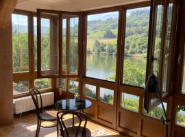 Boutique Guesthouse Das WOHLGEMUTH HEIM Mosel Weingut, rumah tamu di Zell an der Mosel