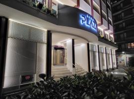 Hotel Plaza, ξενοδοχείο στην Πεσκάρα