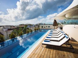 Senses Quinta Avenida Hotel By Artisan, hotel en 5th Avenue, Playa del Carmen