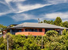 Aorere House - Collingwood Holiday Home, hotel a Collingwood