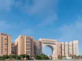 Oaks Ibn Battuta Gate Dubai