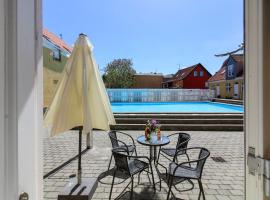 Apartment Amaia - 500m from the sea in Bornholm by Interhome, khách sạn ở Gudhjem