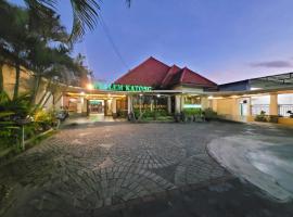 Ndalem Katong Guest House Ponorogo, hotelli kohteessa Ponorogo