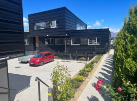 Blackrock Apartments Queenstown、クイーンズタウンのアパートメント