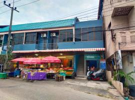 Phonsomboon Guesthouse โรงแรมในเกาะเต่า