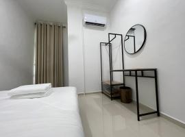 Laena Homestay, hotel a Kangar