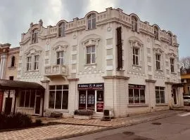 Hotel CENTRAL Balchik