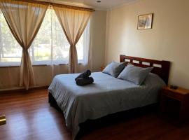 Hotel y Cabañas Villarrica, viešbutis mieste Viljarika