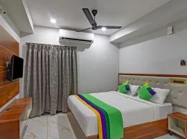 Treebo Abhi Suites, Guntur