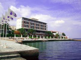 Spetses Hotel, מלון בספצס