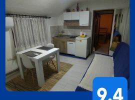 Apartman DM โรงแรมในวาลเยโว