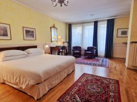 Relais Vimercati, hotel u gradu Krema