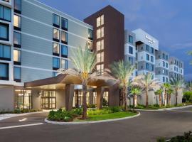 Residence Inn by Marriott Orlando at Millenia, hotel sa Orlando