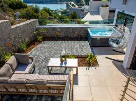 Beach Walk Luxury Suites, hotel u gradu 'Agios Nikolaos'