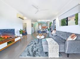 ZEN NOMAD 2-BR Nightcliff Apt Near Markets & Shops, hotel sa Nightcliff