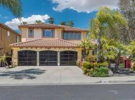 A Stunning Beach villa Walking to Huntington Beach