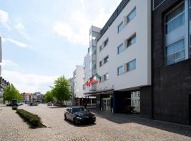 Holiday Inn Express Mechelen City Centre, an IHG Hotel: Mechelen şehrinde bir otel