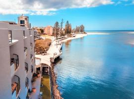 La Promenade, hótel í Caloundra