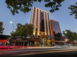 TRYP by Wyndham Pulteney Street Adelaide: Adelaide şehrinde bir otel