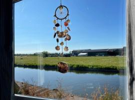 Ferienhaus Jeff am Wasser nähe Ijsselmeer Ferienpark Vislust, hotel a Wervershoof