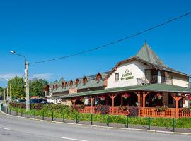 Gasthaus Panzió, hótel í Szilvásvárad