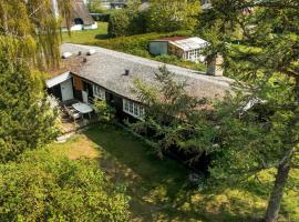 Pet Friendly Home In Samsø With Kitchen, hotell sihtkohas Ballen