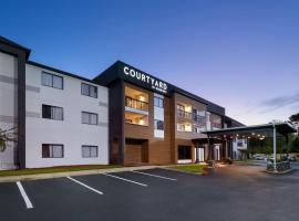 Courtyard Mobile、モービルにあるMobile Regional Airport - MOBの周辺ホテル