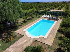 Els tarongers, perfect for families or friends, Hotel in Sa Pobla