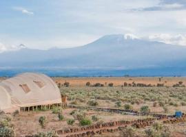 Little Amanya Camp, luxury tent in Amboseli