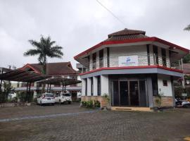 Sinergi Hotel Tretes, ξενοδοχείο σε Pasuruan