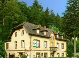 Pension Waldheim, hotel in Freiburg im Breisgau