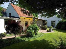 Gemütliches Haus mit großem traumhaften Garten, hotel a Bremen