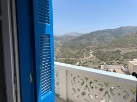 Hotel THE OLIVE TREE، فندق في Olympos