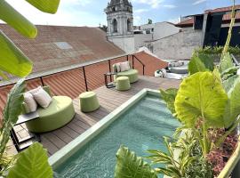 AmazINN Places Hotel Boutique Casa Marichu, leilighet i Panama by